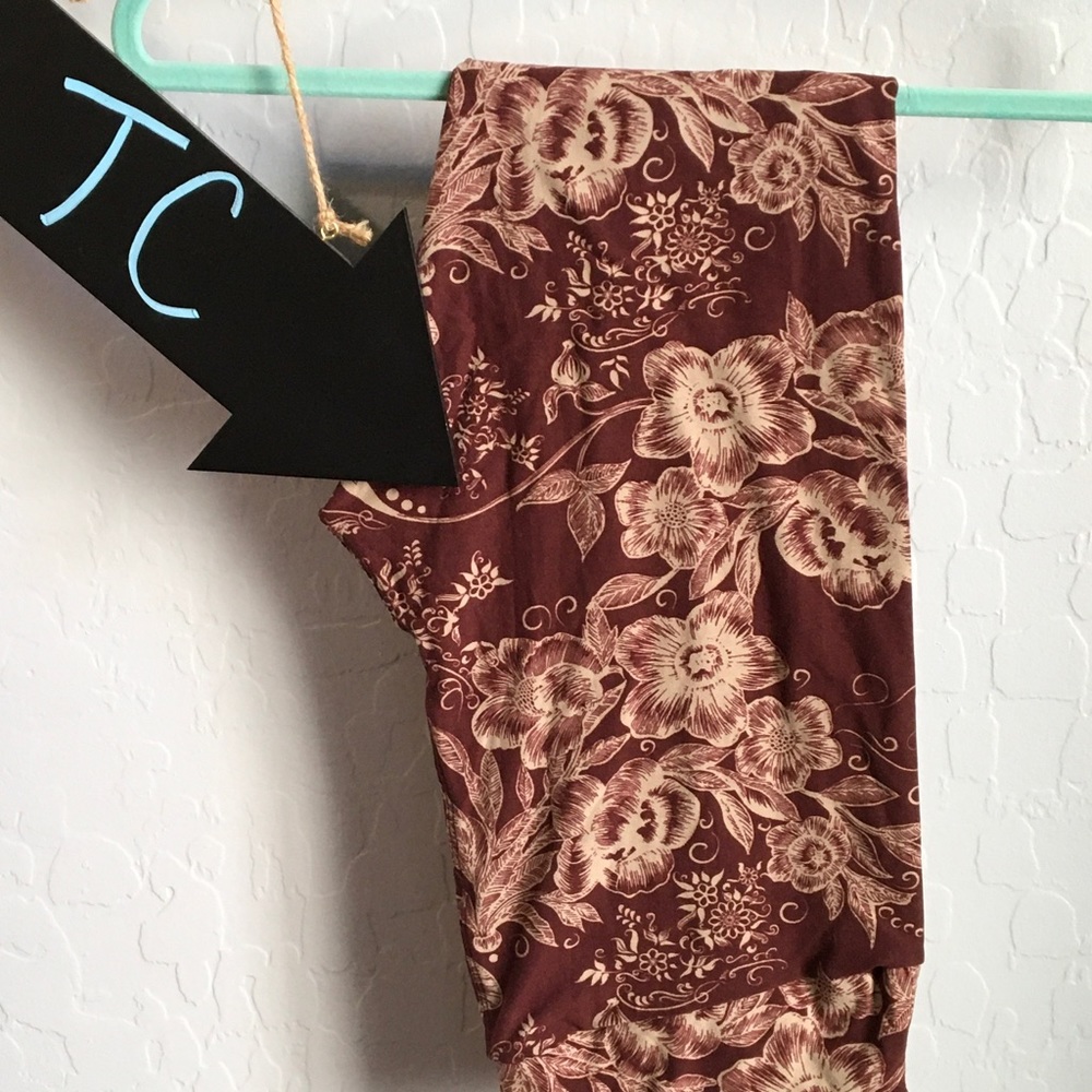 Lularoe Tall and Curvy leggings